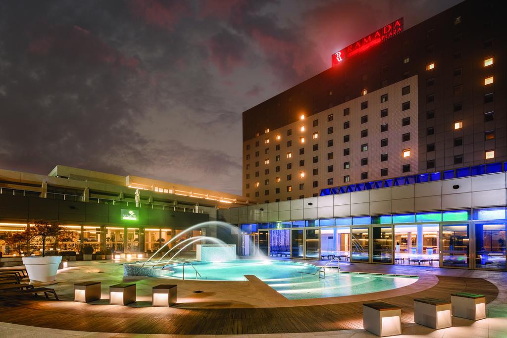 Ramada Plaza Bucharest București